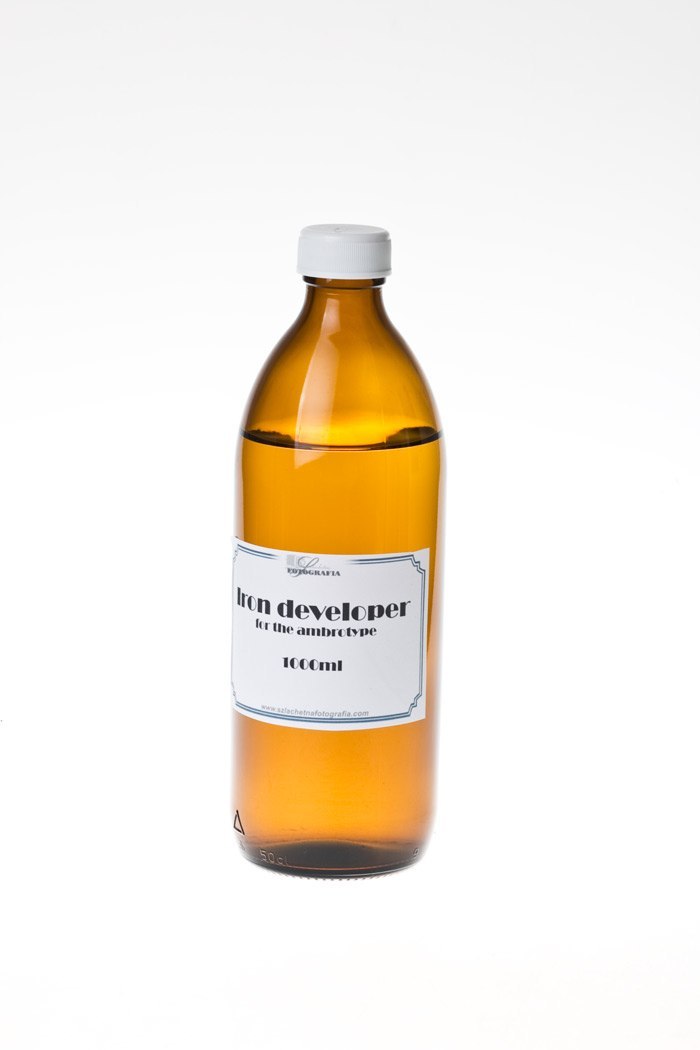Wywoływacz octowy do ambrotypii (1000ml) Wywoływacz octowy do ambrotypii (1000ml)